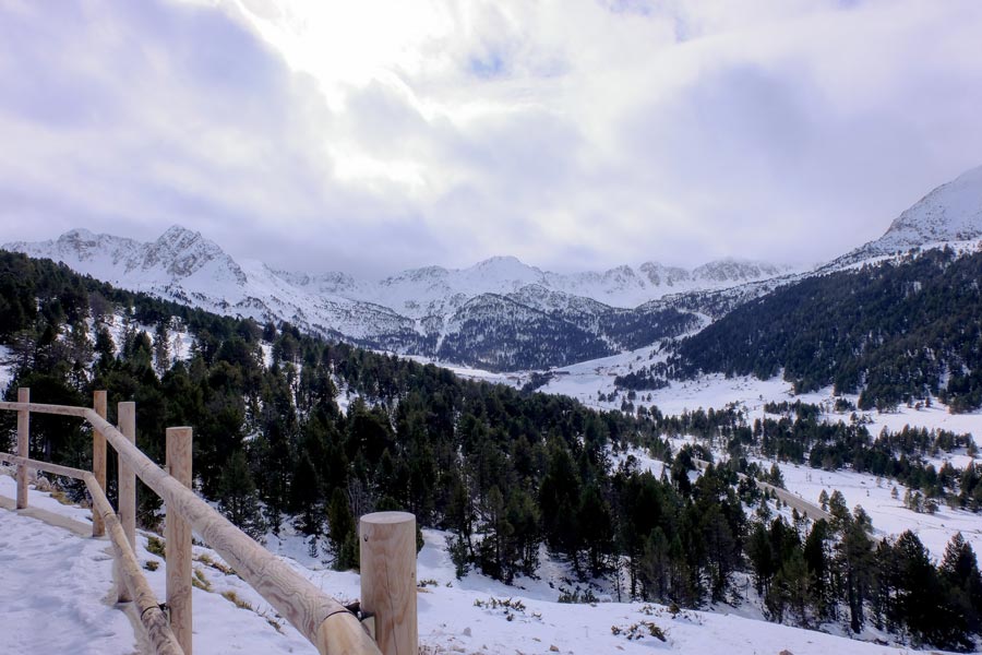 Socio-demographic data, purchasing power data and area boundaries can be used to perform a variety of data analyses about Andorra.