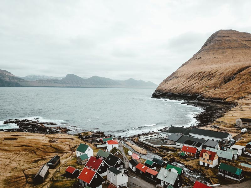 Socio-demographic data, purchasing power data and area boundaries can be used to perform a variety of data analyses about Faroe Islands.